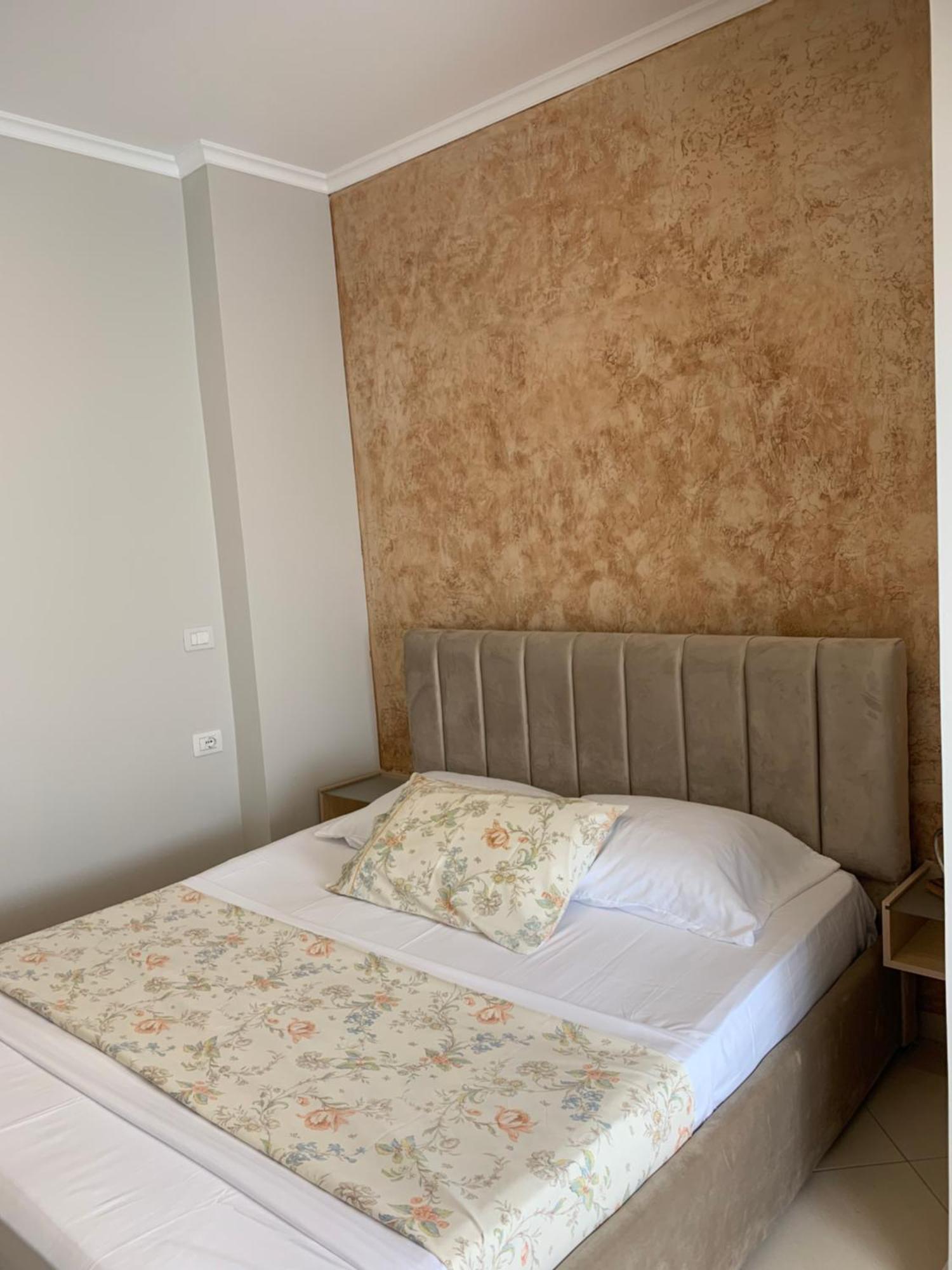 Elsa House Hébergement de vacances Saranda